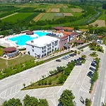 Gardenland