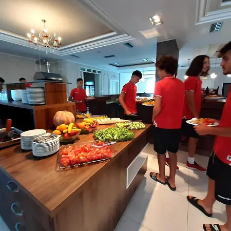 Gardenland База отдыха