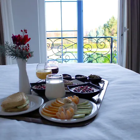 База отдыха Gardenland Bushat