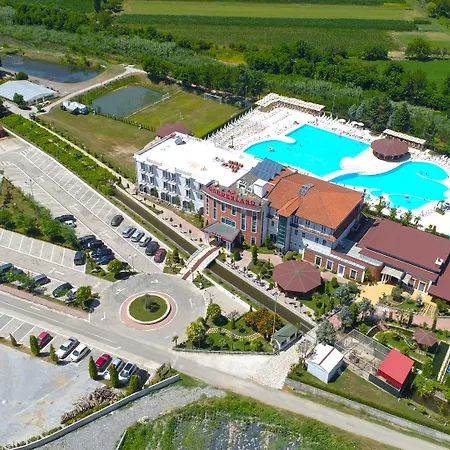 Gardenland Üdülőpark Bushat